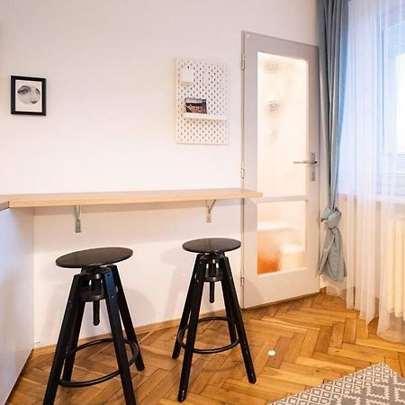 Апартаменты Mini Studio In Masaryk Quarter - Брно Экстерьер фото